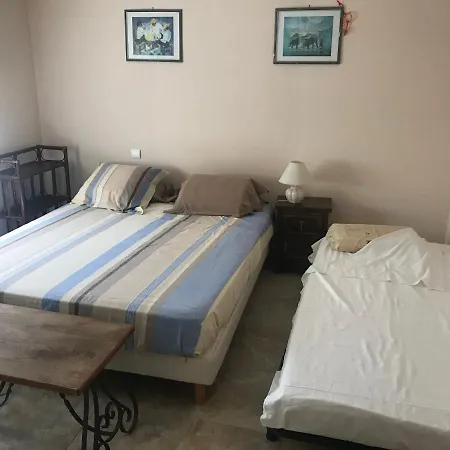 Quarto em Acomodações Particulares Chambre 3 Beziers